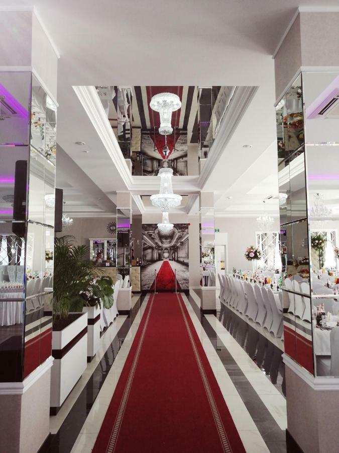 Hotel Lord Radom Exterior foto